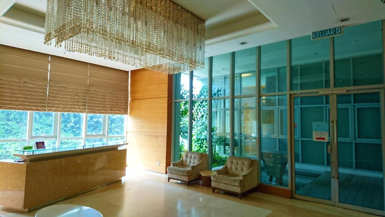 Regalia Suites Infinity Pool Kuala Lumpur Dış mekan fotoğraf
